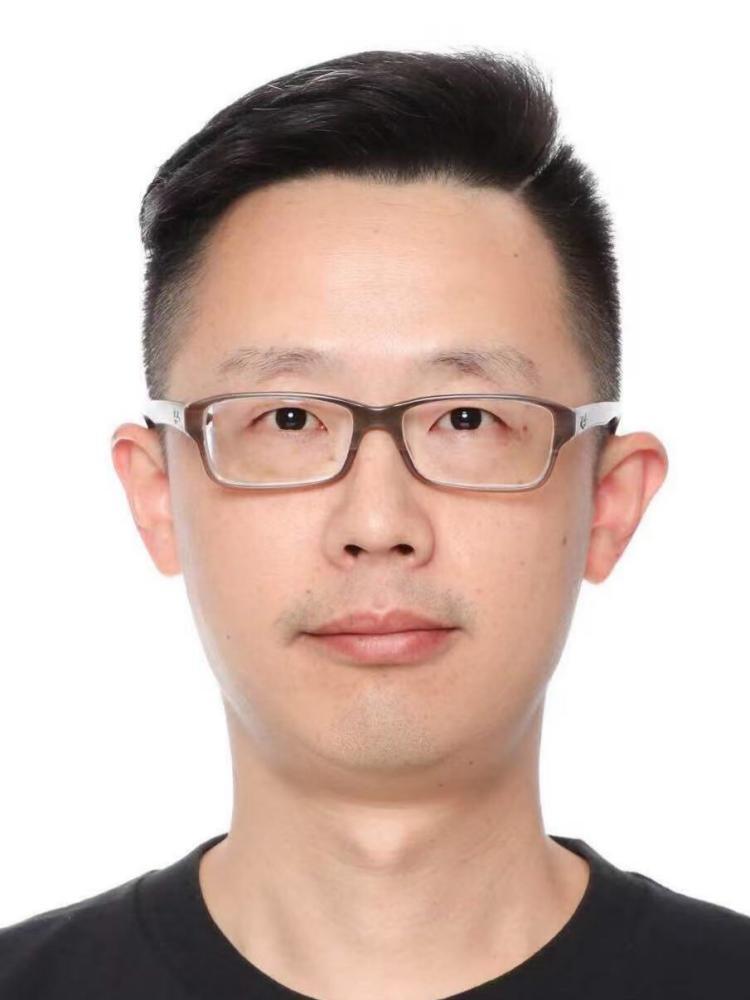 Alan Wang(1)